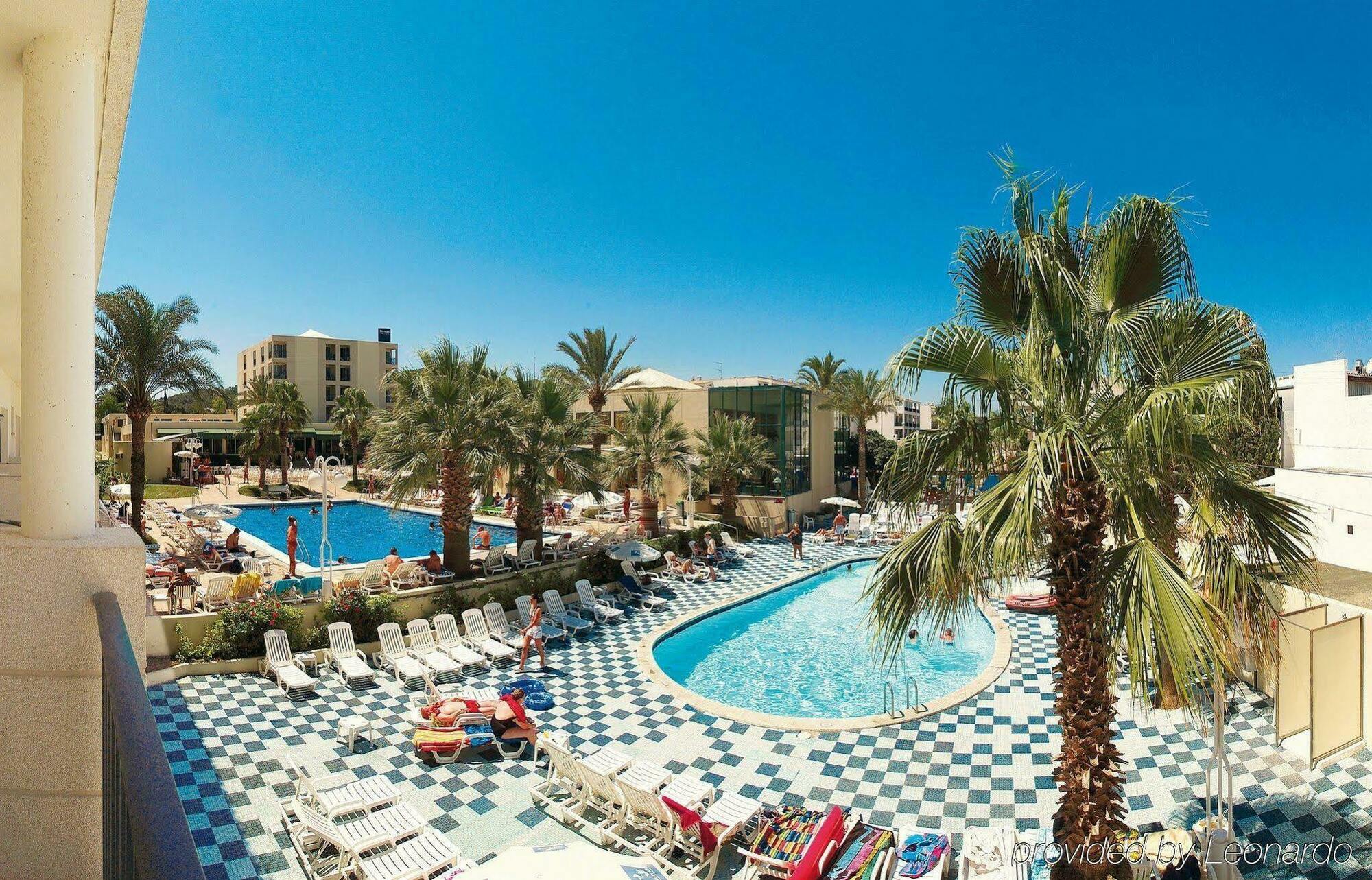 Отель Occidental Ibiza Порт-дес-Торрент Экстерьер фото